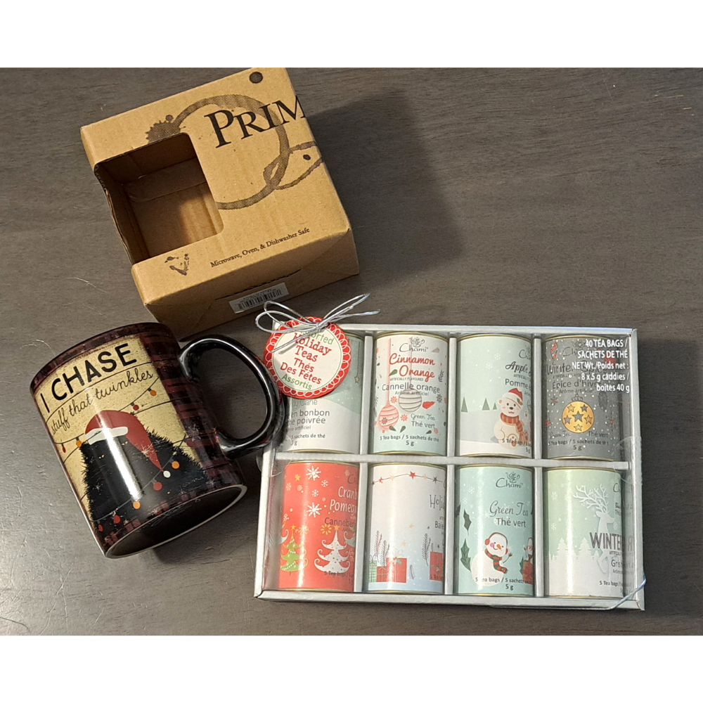 Xmas Kitty mug and 40 assorted holiday tea bags,  