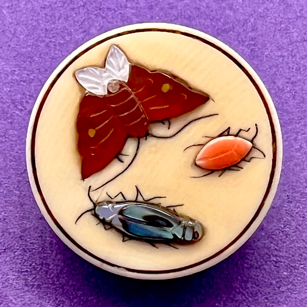 Shibayama button of butterfly and bugs.